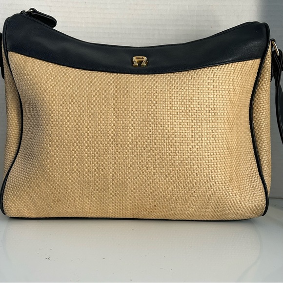 Vintage ETIENNE AIGNER shoulder bag - Picture 2 of 10